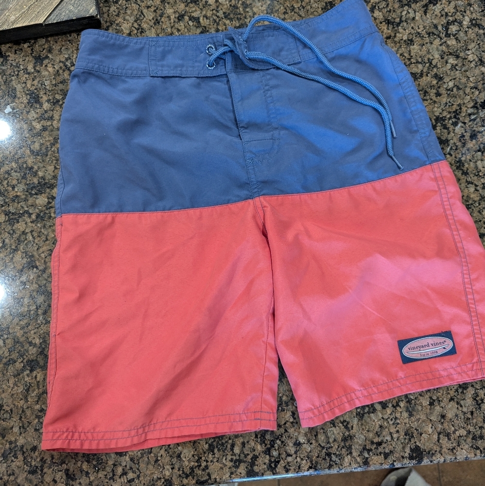 Vineyard vines board shorts size 12/14
